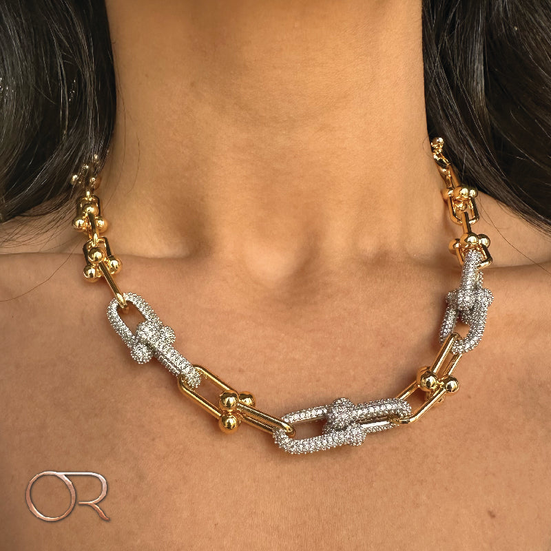 Captive Necklace